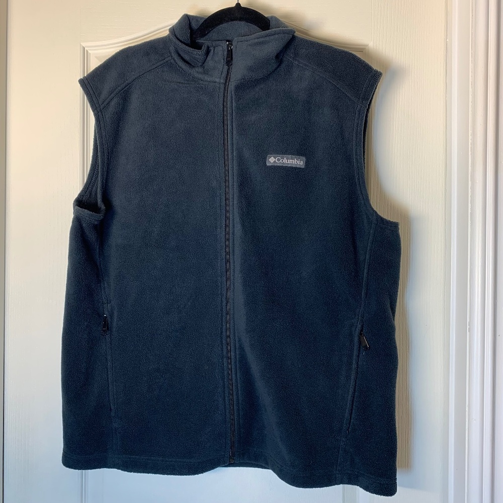 Columbia Men’s Classic Fleece Vest – Timeless‎ Outdoor Essential (L)